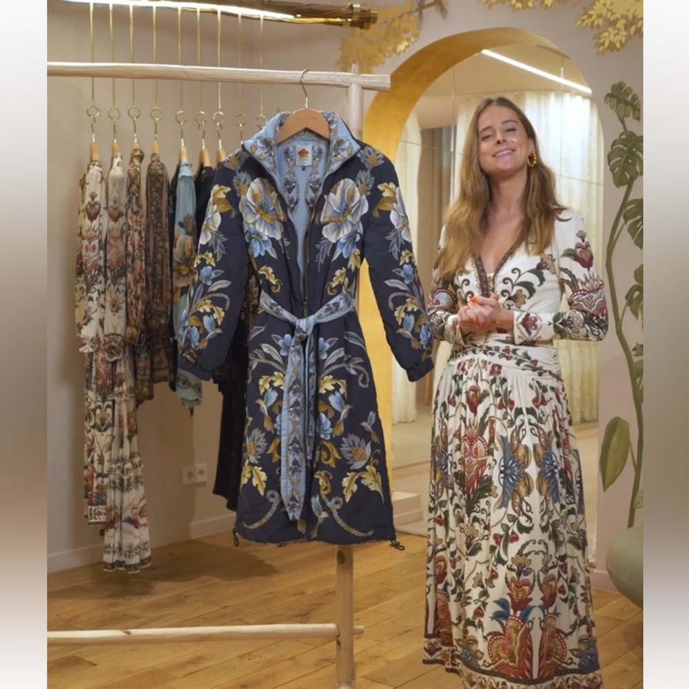 Farm Rio: Black Flowerful Snake Garden Reversible Maxi Puffer Jacket - Picture 3 of 14